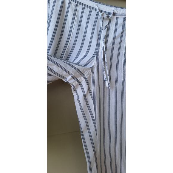 Victoria's Secret Linen blend Striped Pull on Wide Leg Pants White-Gray/Blue 6 - Picture 7 of 8